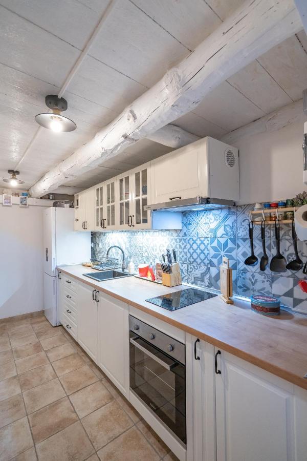 Holiday House Nova Stara Baska Ngoại thất bức ảnh