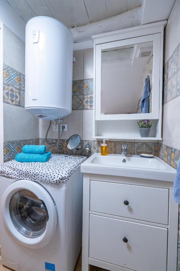 Holiday House Nova Stara Baska Ngoại thất bức ảnh
