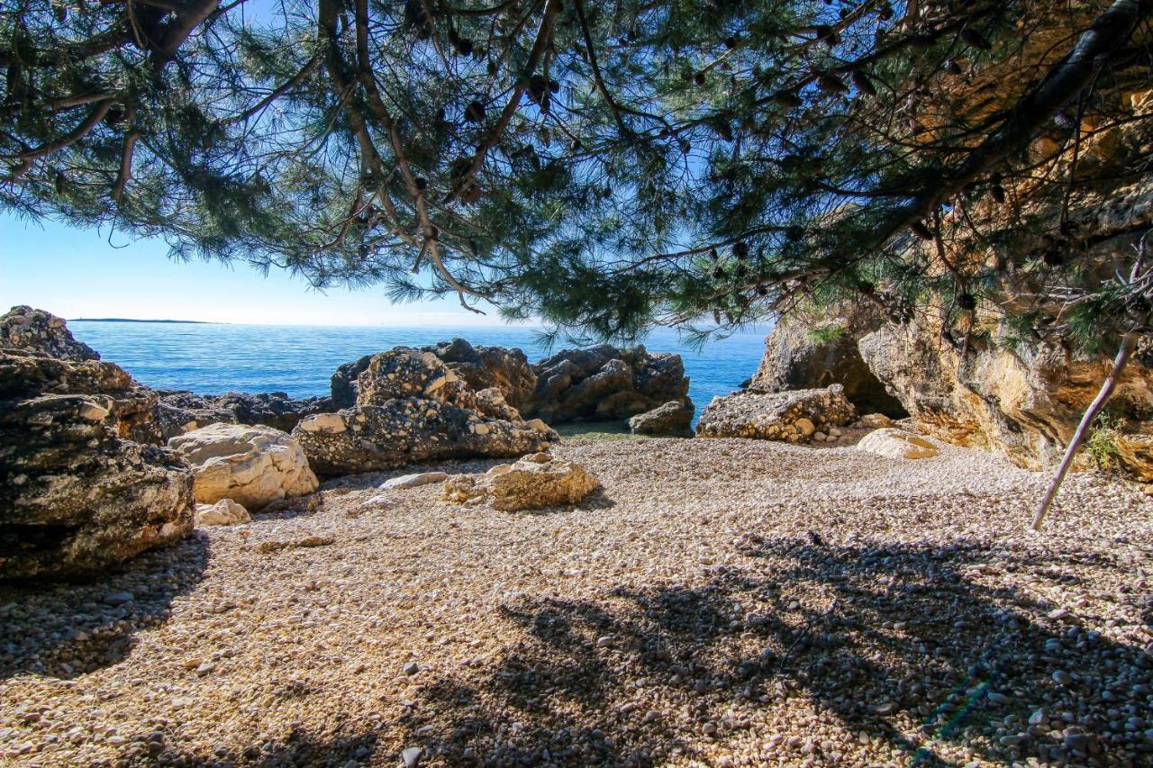 Holiday House Nova Stara Baska Ngoại thất bức ảnh